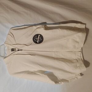 White Gildan jacket north slope the aurora  express.